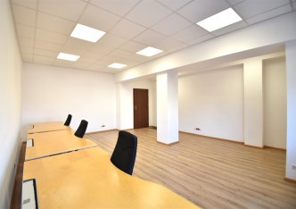 lokal na wynajem - Rzeszów, Geodetów